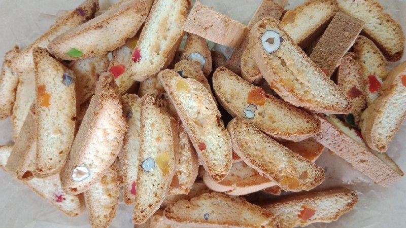 Кантуччи